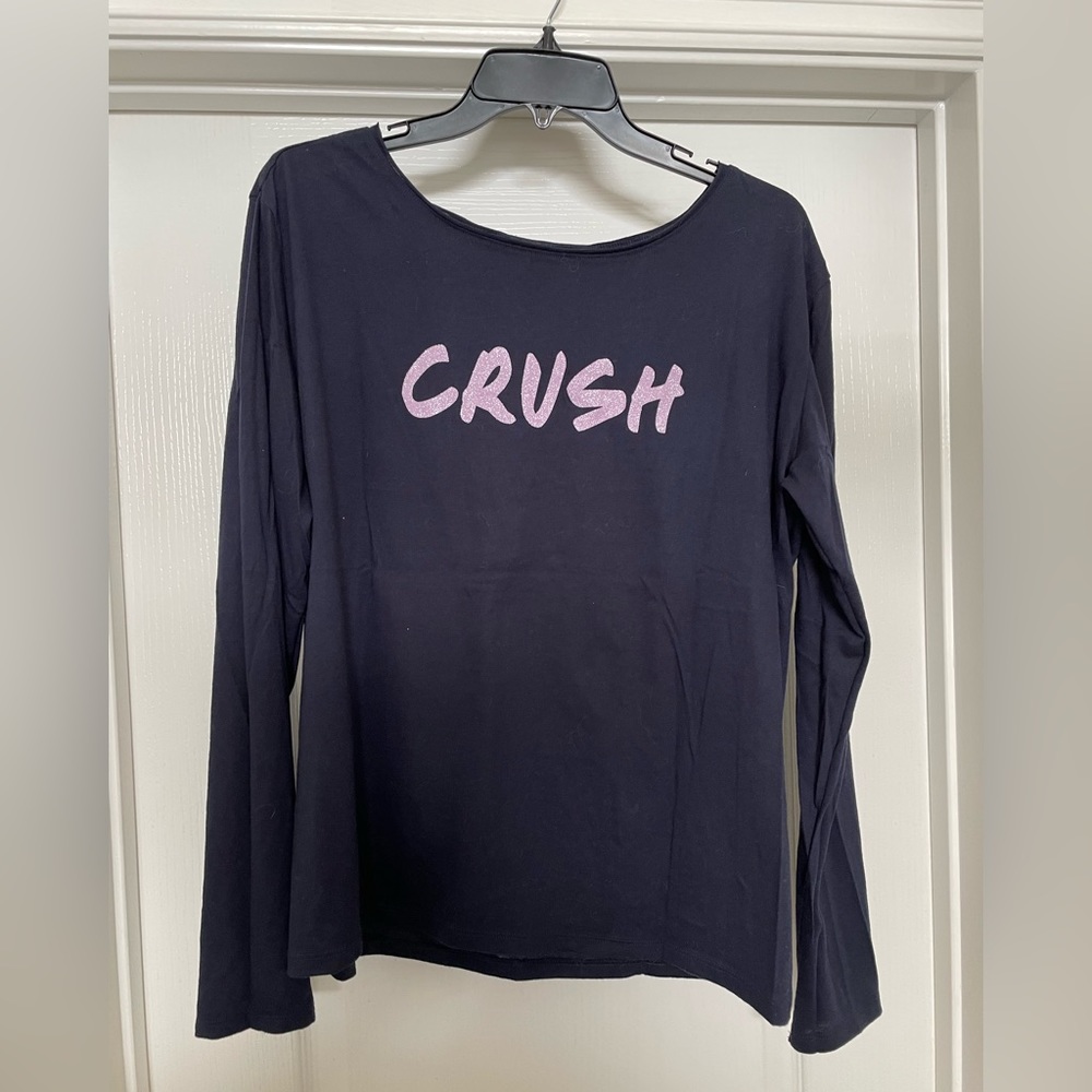 Victoria’s Secret CRUSH long sleeve t-shirt size Large in navy